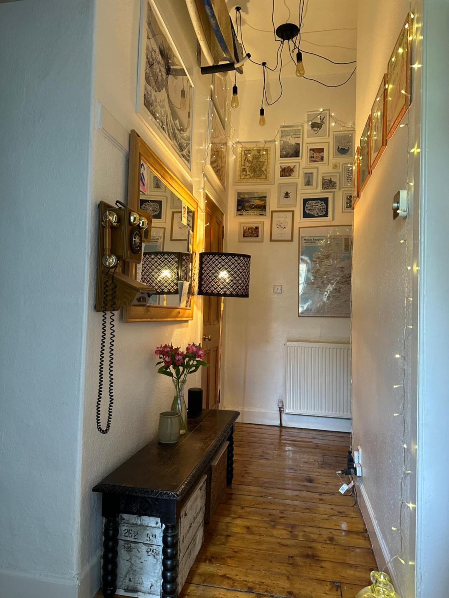 Quirky Apartment In Leith Edinburgh Exterior photo